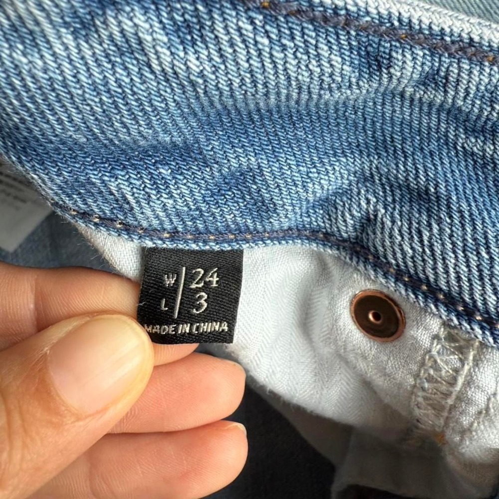 Abercrombie & Fitch Blue Distressed Denim Boyfriend Cutoff Shorts - Picture 4 of 8